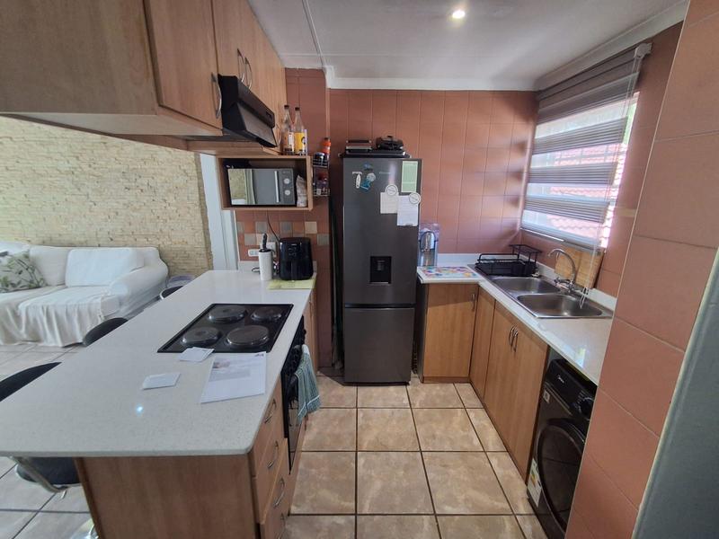 2 Bedroom Property for Sale in Verwoerdpark Gauteng