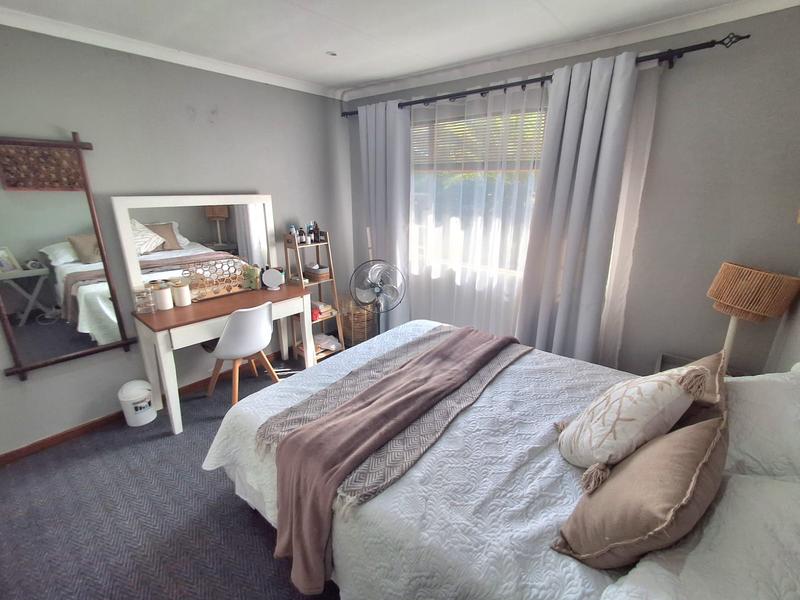 2 Bedroom Property for Sale in Verwoerdpark Gauteng
