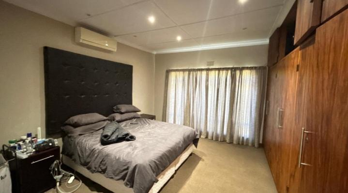 6 Bedroom Property for Sale in Boksburg Gauteng