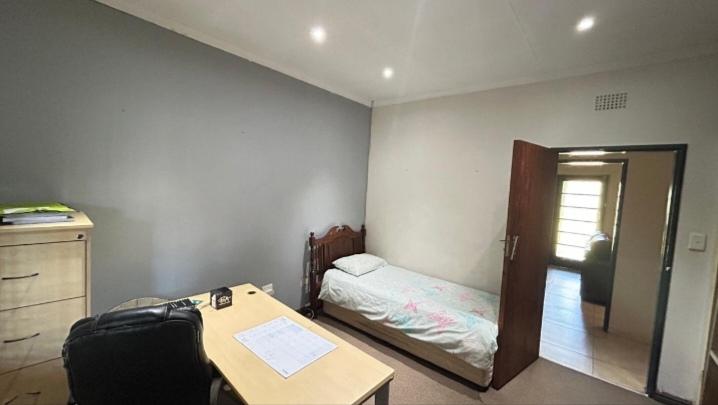 6 Bedroom Property for Sale in Boksburg Gauteng