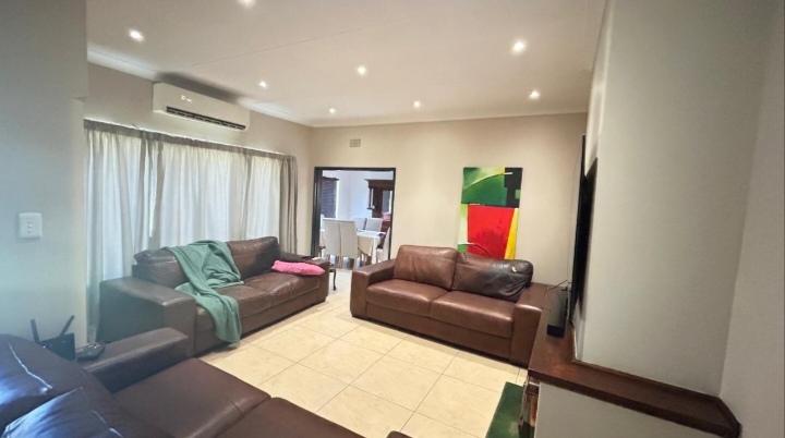 6 Bedroom Property for Sale in Boksburg Gauteng