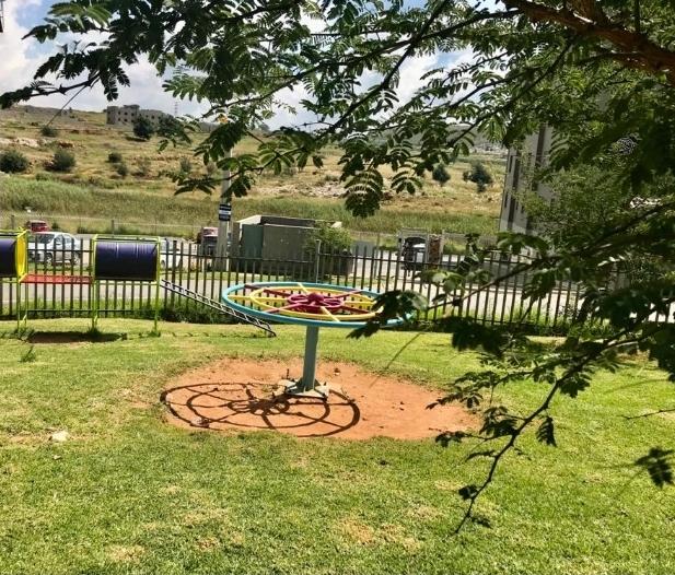 2 Bedroom Property for Sale in Fleurhof Gauteng