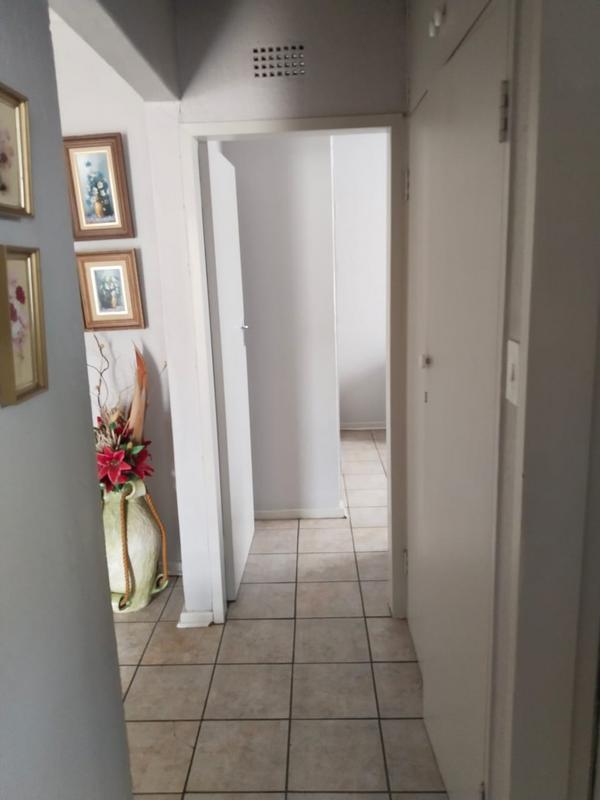 2 Bedroom Property for Sale in Meyerton Central Gauteng