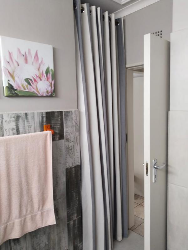 2 Bedroom Property for Sale in Meyerton Central Gauteng