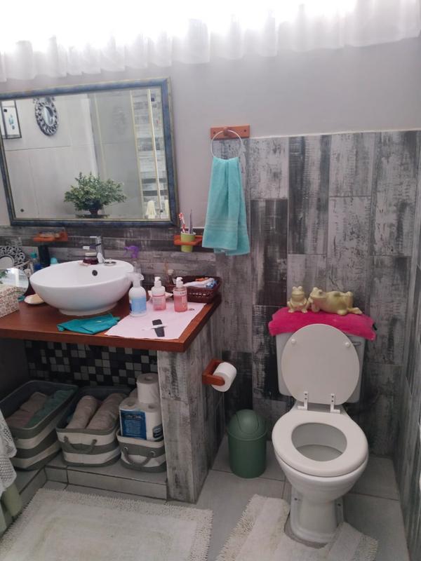 2 Bedroom Property for Sale in Meyerton Central Gauteng
