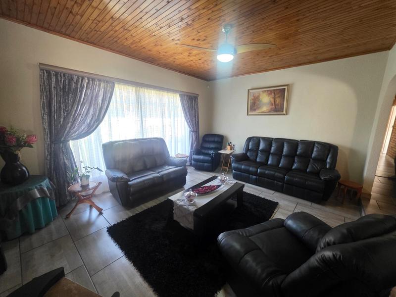 4 Bedroom Property for Sale in Risiville Gauteng