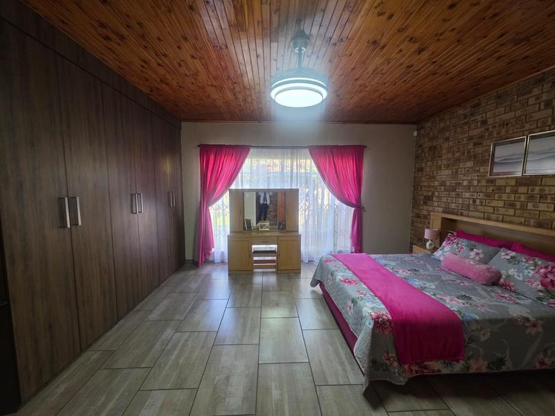 4 Bedroom Property for Sale in Risiville Gauteng