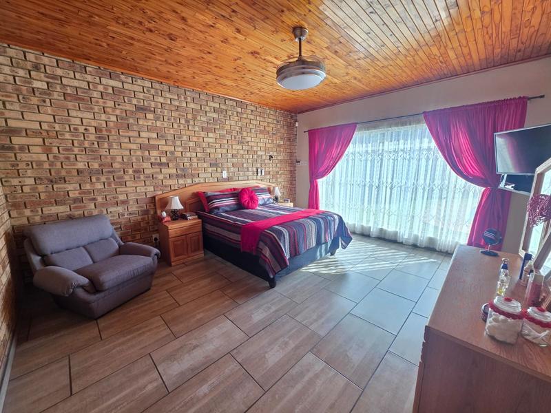 4 Bedroom Property for Sale in Risiville Gauteng