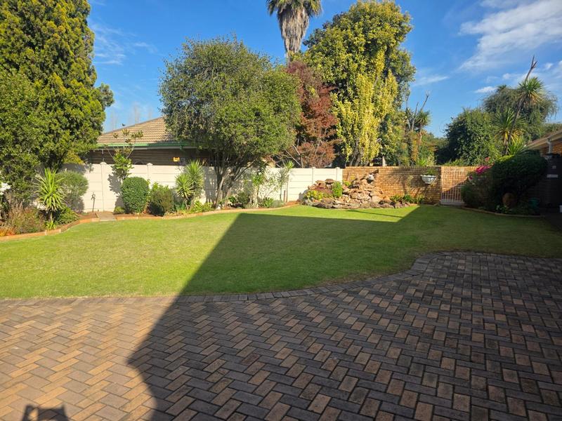4 Bedroom Property for Sale in Risiville Gauteng