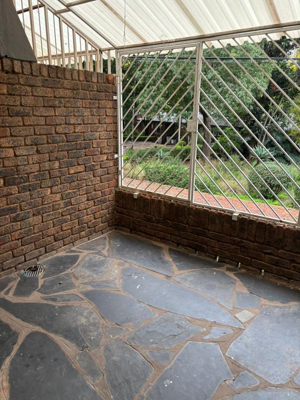 To Let 2 Bedroom Property for Rent in Lyttelton Gauteng