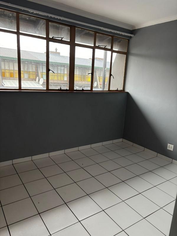 To Let 2 Bedroom Property for Rent in Lyttelton Gauteng