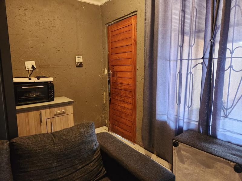 3 Bedroom Property for Sale in Clayville Gauteng