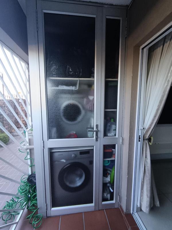 3 Bedroom Property for Sale in Wannenburghoogte Gauteng