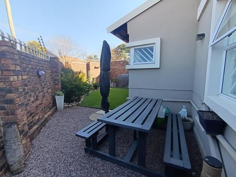 3 Bedroom Property for Sale in Wannenburghoogte Gauteng