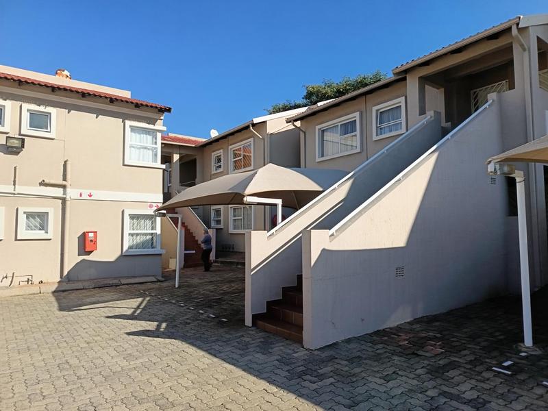 3 Bedroom Property for Sale in Wannenburghoogte Gauteng
