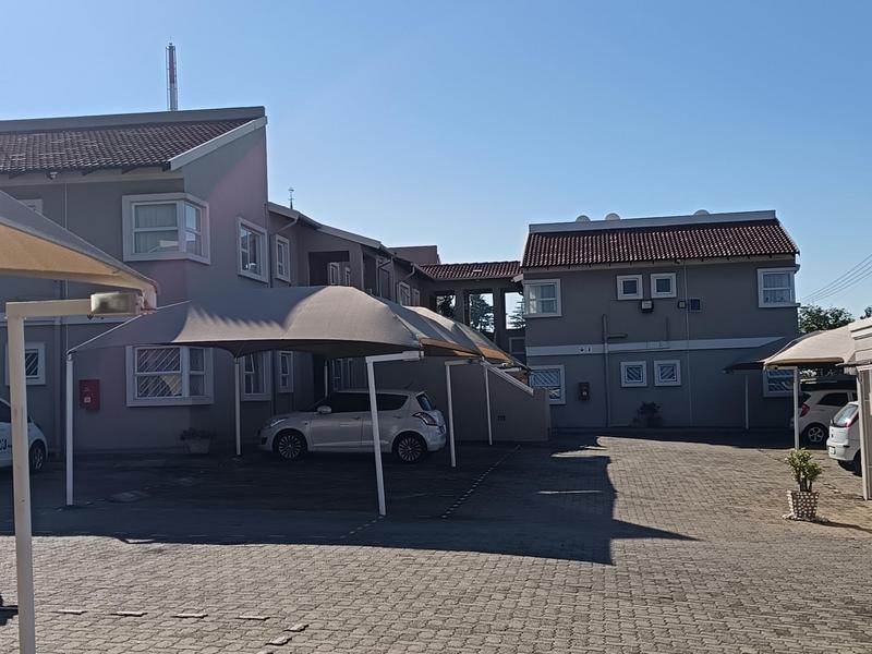 3 Bedroom Property for Sale in Wannenburghoogte Gauteng