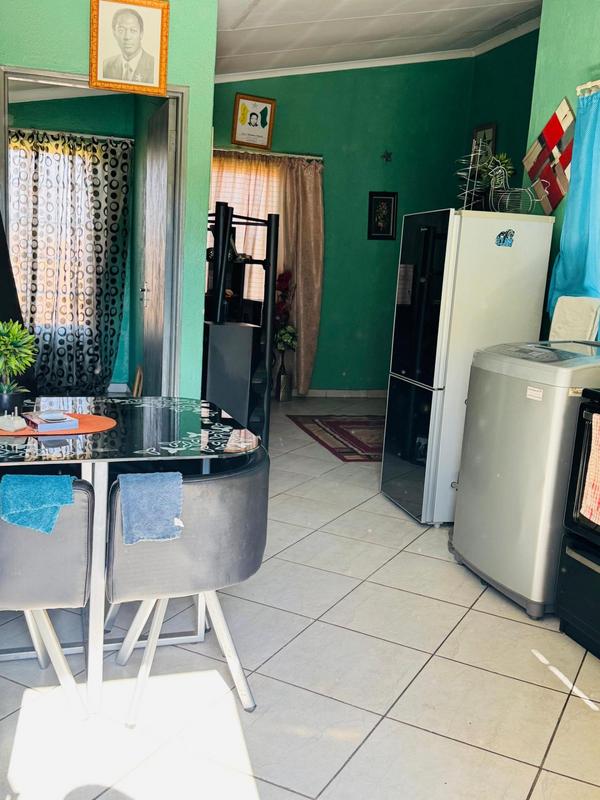 To Let 2 Bedroom Property for Rent in Windmill Park Gauteng