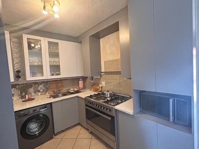 To Let 2 Bedroom Property for Rent in The Orchards Gauteng