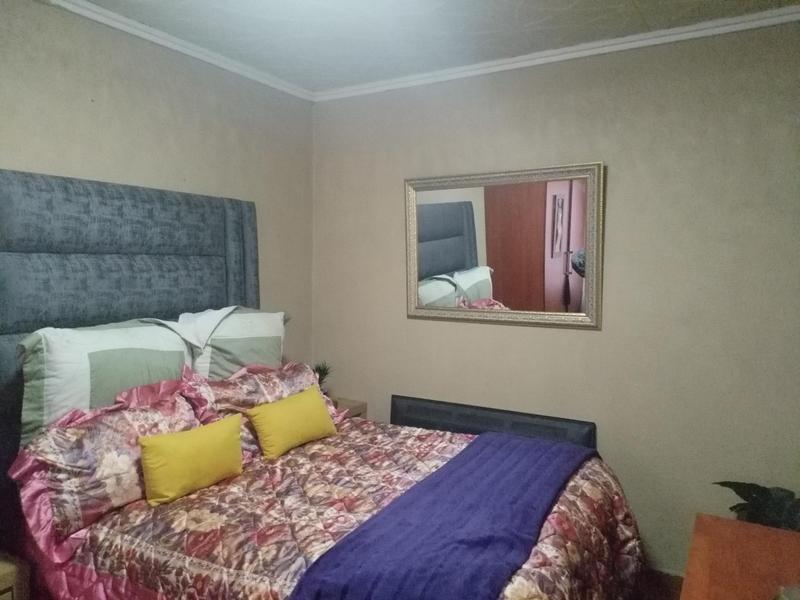 1 Bedroom Property for Sale in Moleleki Ext 3 Gauteng