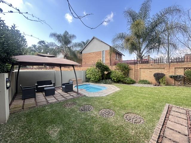 3 Bedroom Property for Sale in Equestria Gauteng