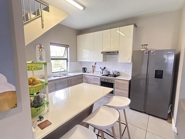 3 Bedroom Property for Sale in Equestria Gauteng