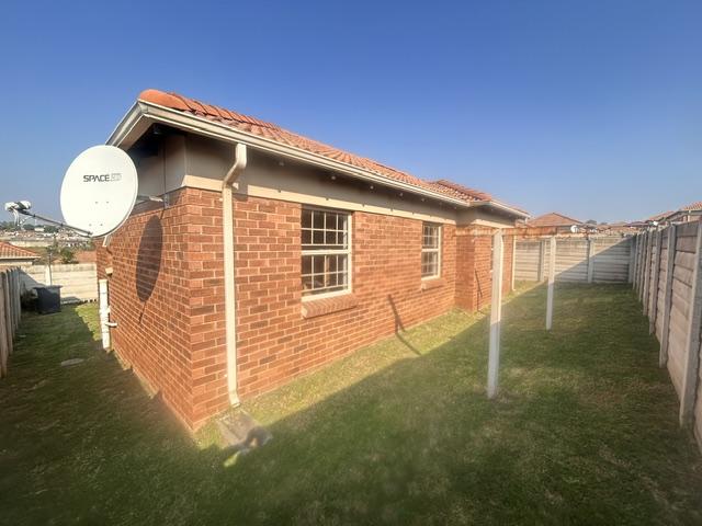 3 Bedroom Property for Sale in Thatch Hill Estate Gauteng