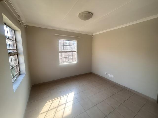 3 Bedroom Property for Sale in Thatch Hill Estate Gauteng