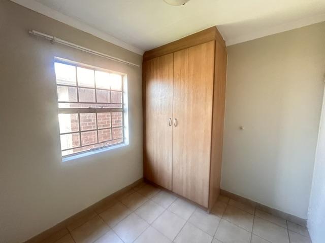 3 Bedroom Property for Sale in Thatch Hill Estate Gauteng