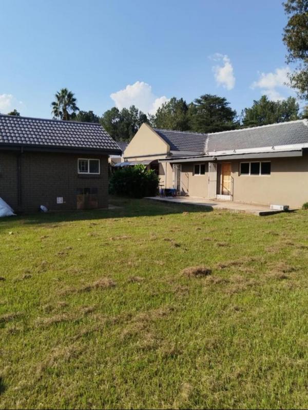 Commercial Property for Sale in Raslouw Gauteng