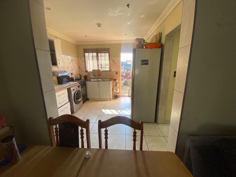 2 Bedroom Property for Sale in Palm Ridge Ext 2 Gauteng