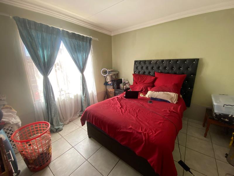 2 Bedroom Property for Sale in Palm Ridge Ext 2 Gauteng