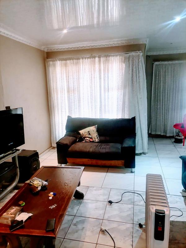 3 Bedroom Property for Sale in Jabulani Gauteng