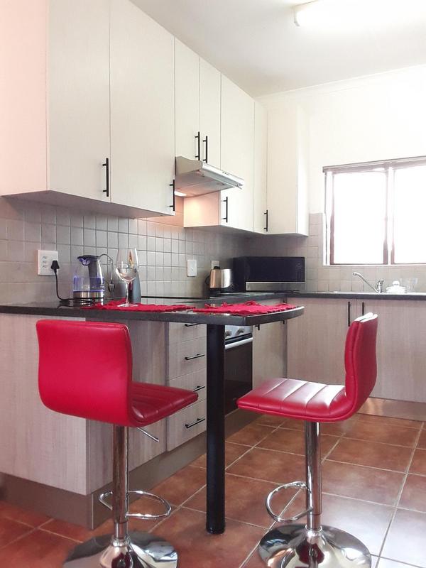 To Let 2 Bedroom Property for Rent in Lonehill Gauteng