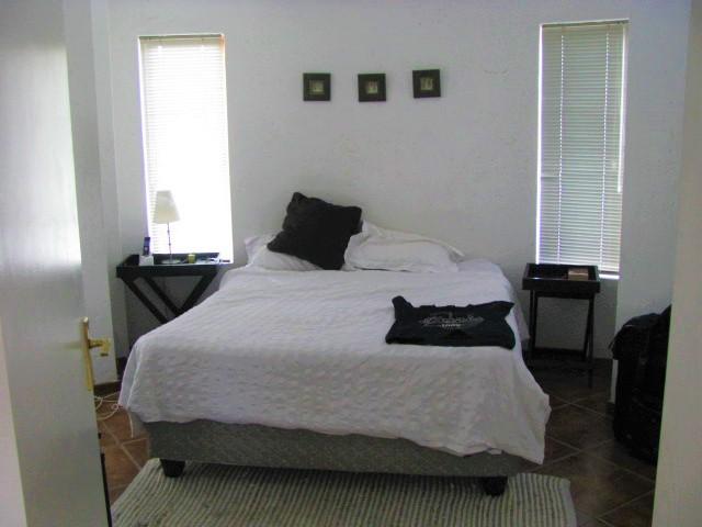 To Let 2 Bedroom Property for Rent in Lonehill Gauteng