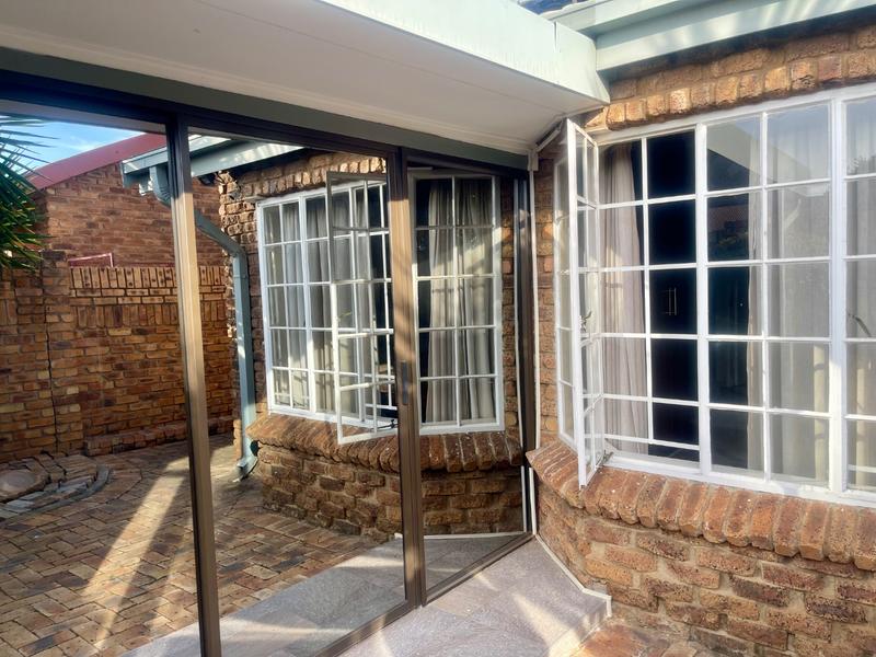 3 Bedroom Property for Sale in Vanderbijlpark SE 3 Gauteng