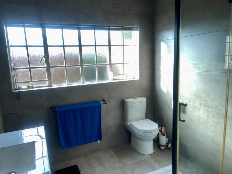 3 Bedroom Property for Sale in Vanderbijlpark SE 3 Gauteng