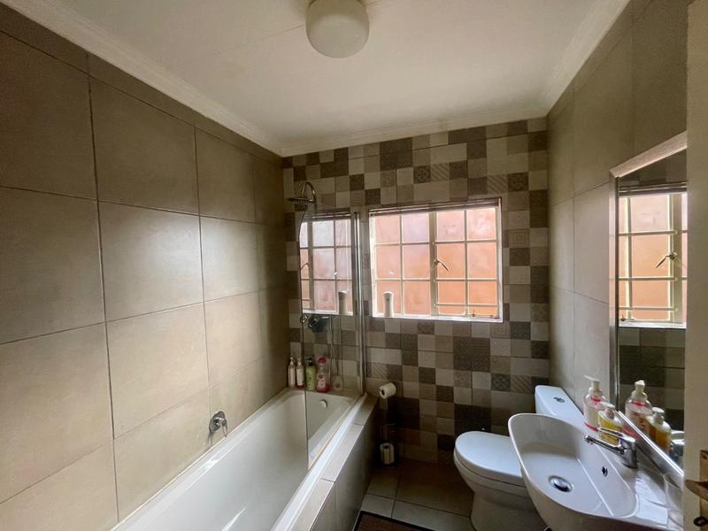 3 Bedroom Property for Sale in Vanderbijlpark SE 3 Gauteng