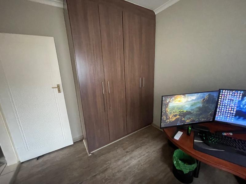 3 Bedroom Property for Sale in Vanderbijlpark SE 3 Gauteng