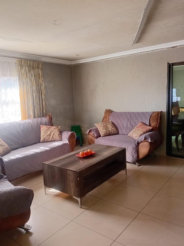 4 Bedroom Property for Sale in Geluksdal Gauteng