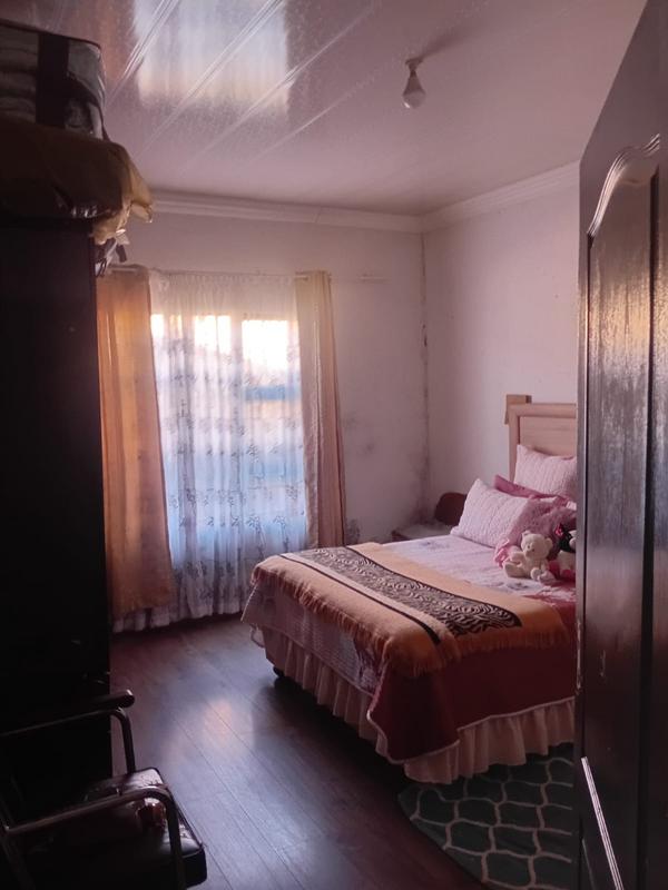 4 Bedroom Property for Sale in Geluksdal Gauteng