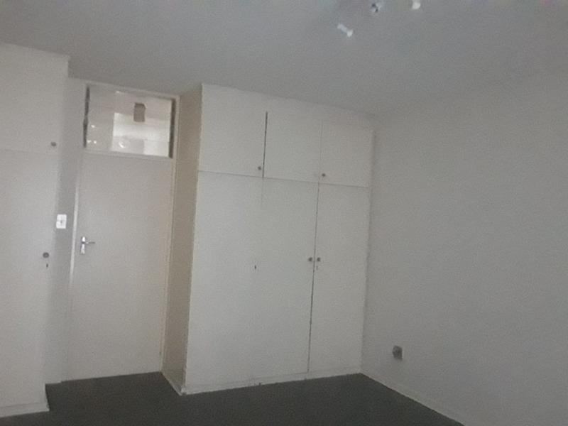 1 Bedroom Property for Sale in Bedford Gardens Gauteng