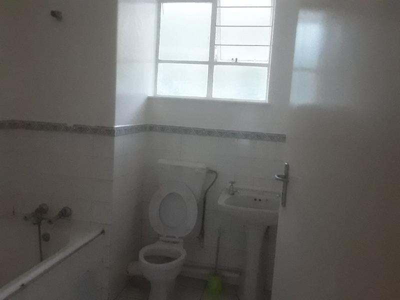 1 Bedroom Property for Sale in Bedford Gardens Gauteng