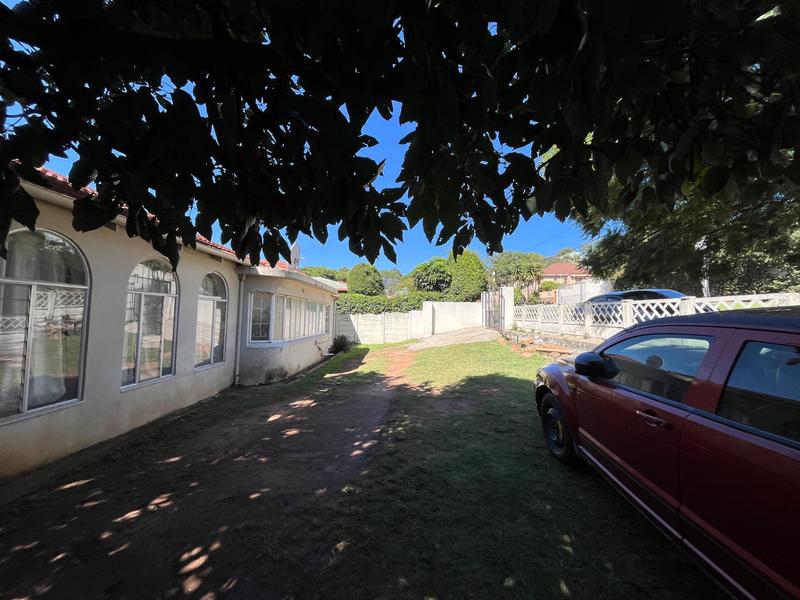 5 Bedroom Property for Sale in Kensington Gauteng