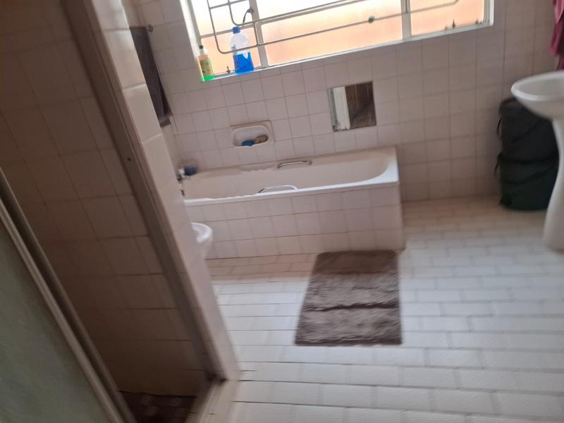4 Bedroom Property for Sale in Regents Park Gauteng