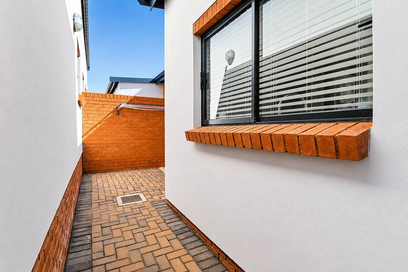 3 Bedroom Property for Sale in Golden Fields Estate Gauteng