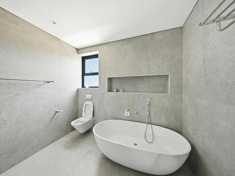 To Let 4 Bedroom Property for Rent in Morningside Gauteng