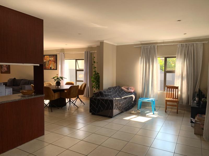 To Let 4 Bedroom Property for Rent in Stone Ridge Gauteng