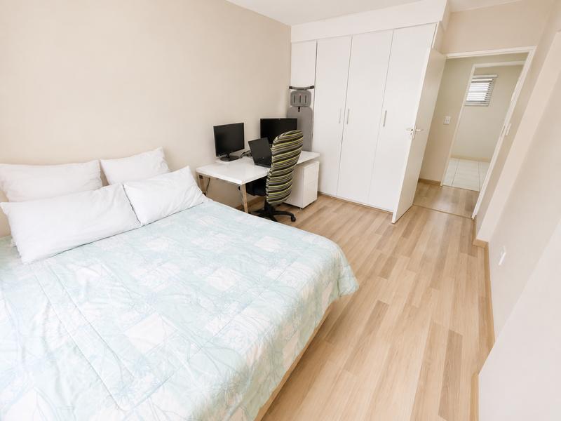1 Bedroom Property for Sale in Sandown Gauteng