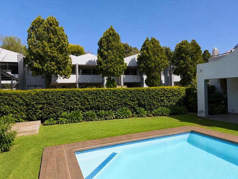 1 Bedroom Property for Sale in Sandown Gauteng