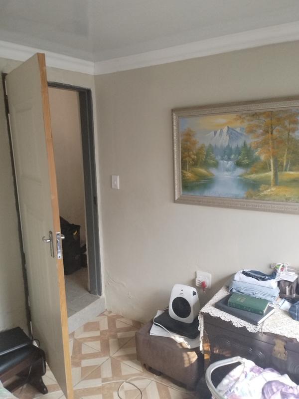 4 Bedroom Property for Sale in Lotus Gardens Gauteng